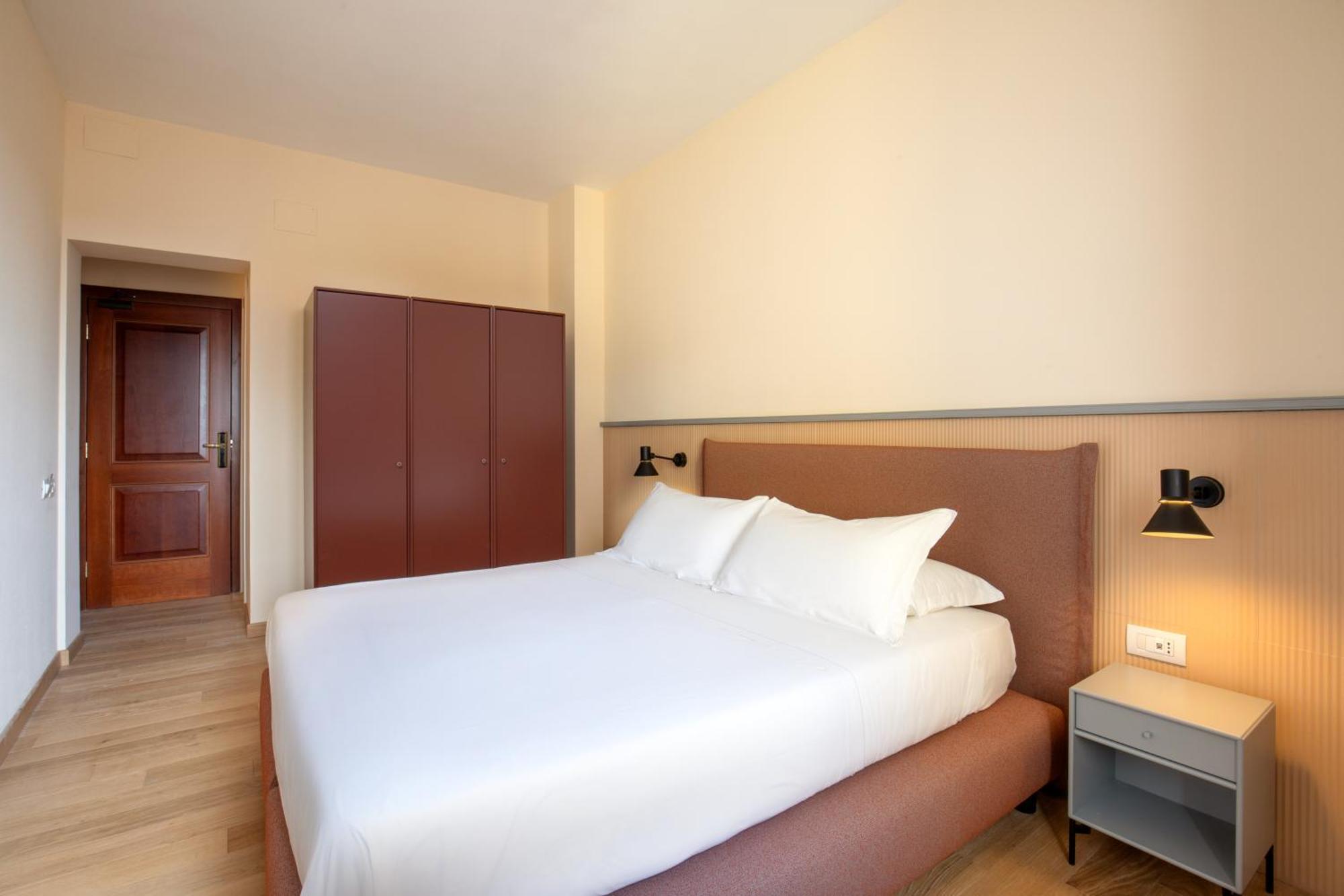 Hotel Colosseum Рим Экстерьер фото